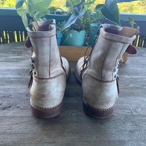 Bedstu studded ankel boots
